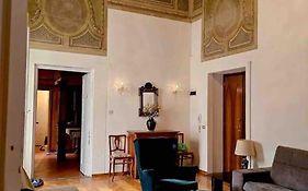 Appartamento Storico Nel Centro