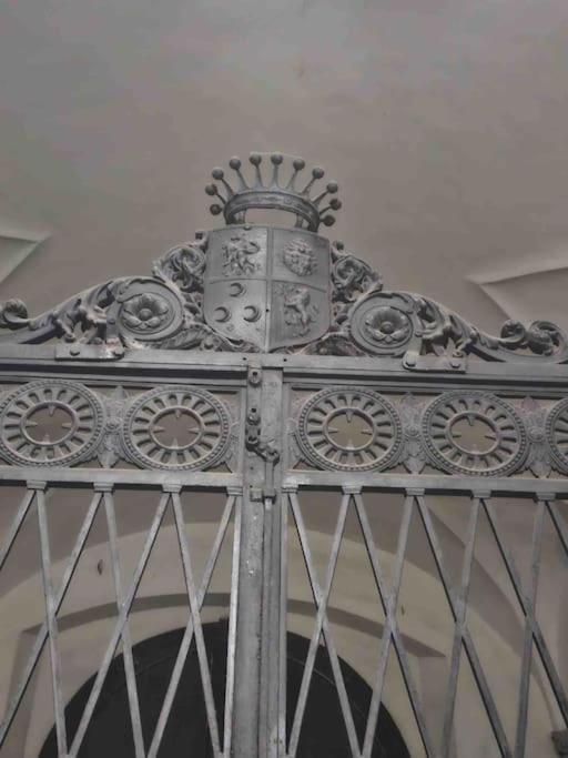 Appartamento Storico Nel Centro Florence Extérieur photo